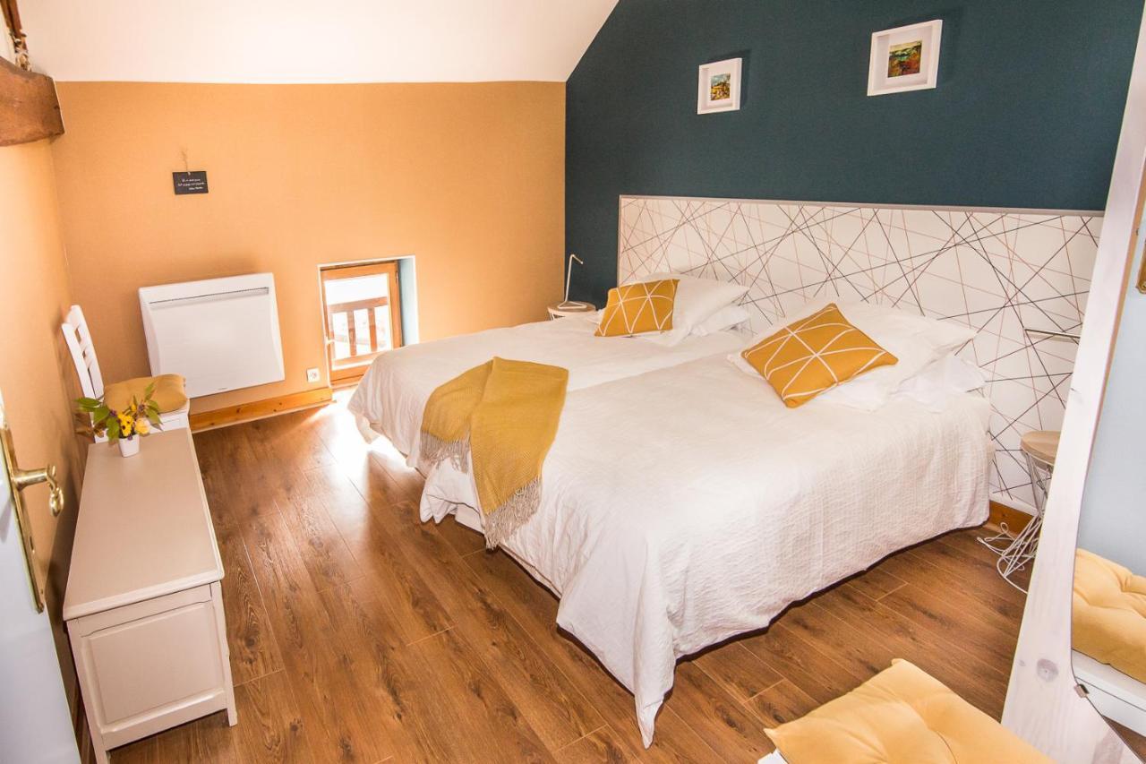 Entre Canal Et Vignes Bed & Breakfast Escolives-Sainte-Camille Dış mekan fotoğraf